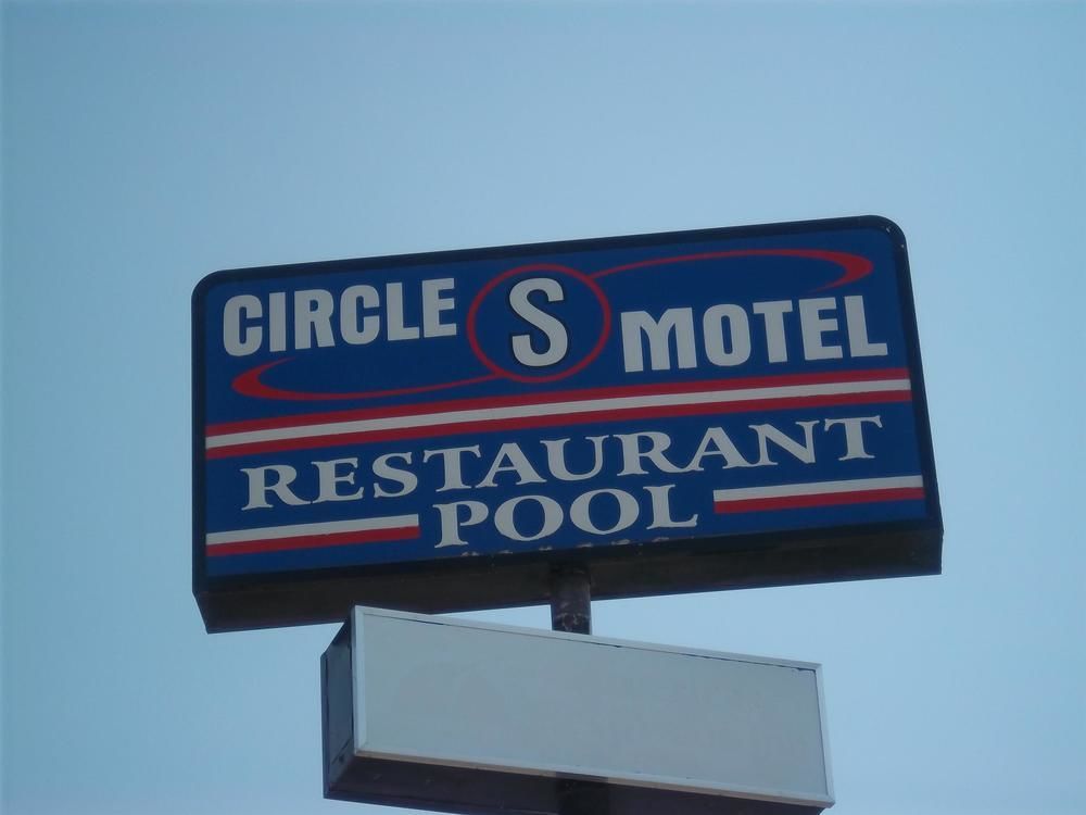 Cozad Circle S Motel المظهر الخارجي الصورة